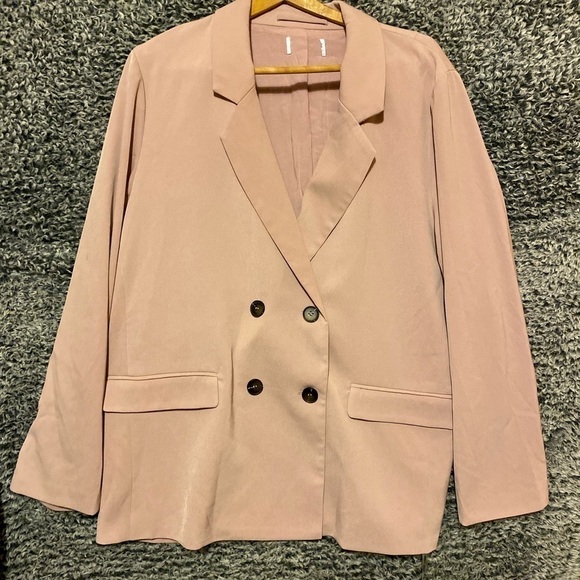 Women’s light pink Blazer Size 3 XL  New Without Tag - Picture 3 of 11